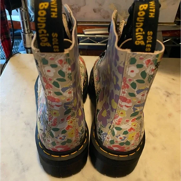 Dr Martens Floral boots - Picture 8 of 11